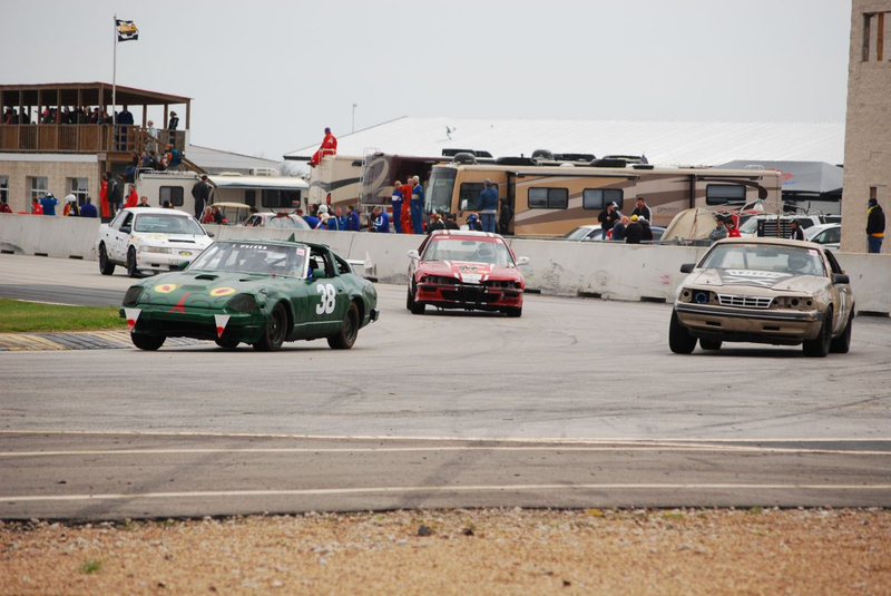 Illustration for article titled The 24 Hours Of LeMons Gator-O-Rama 2009 Über Gallery